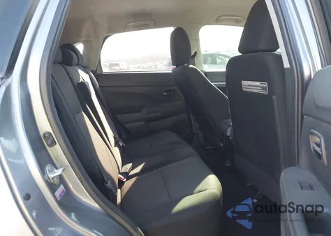 2017 Mitsubishi Outlander Sport 2.0 Le z USA, uszkodzony, nr VIN JA4AP3AU5HZ000547